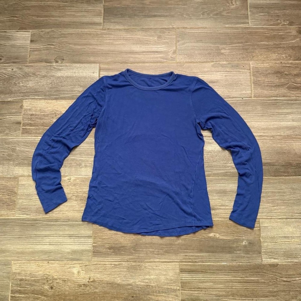 Lululemon Blue athletic long sleeve shirt size S
